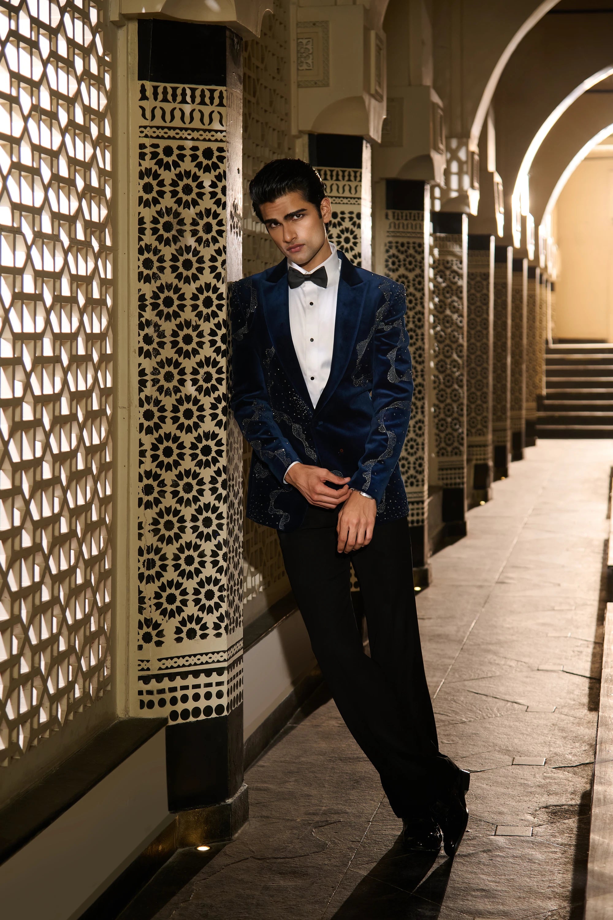 Eclipse Tuxedo Set