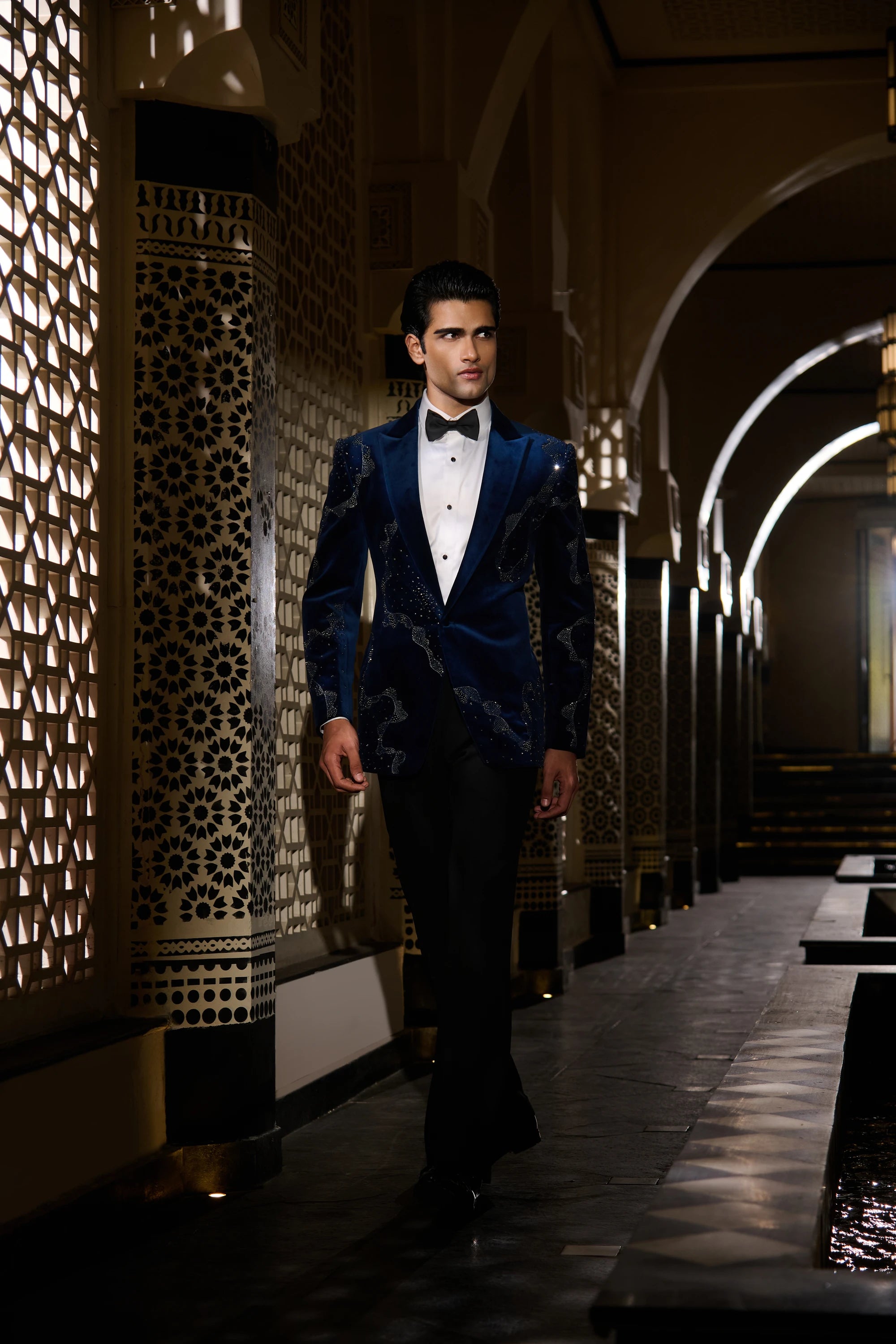 Eclipse Tuxedo Set