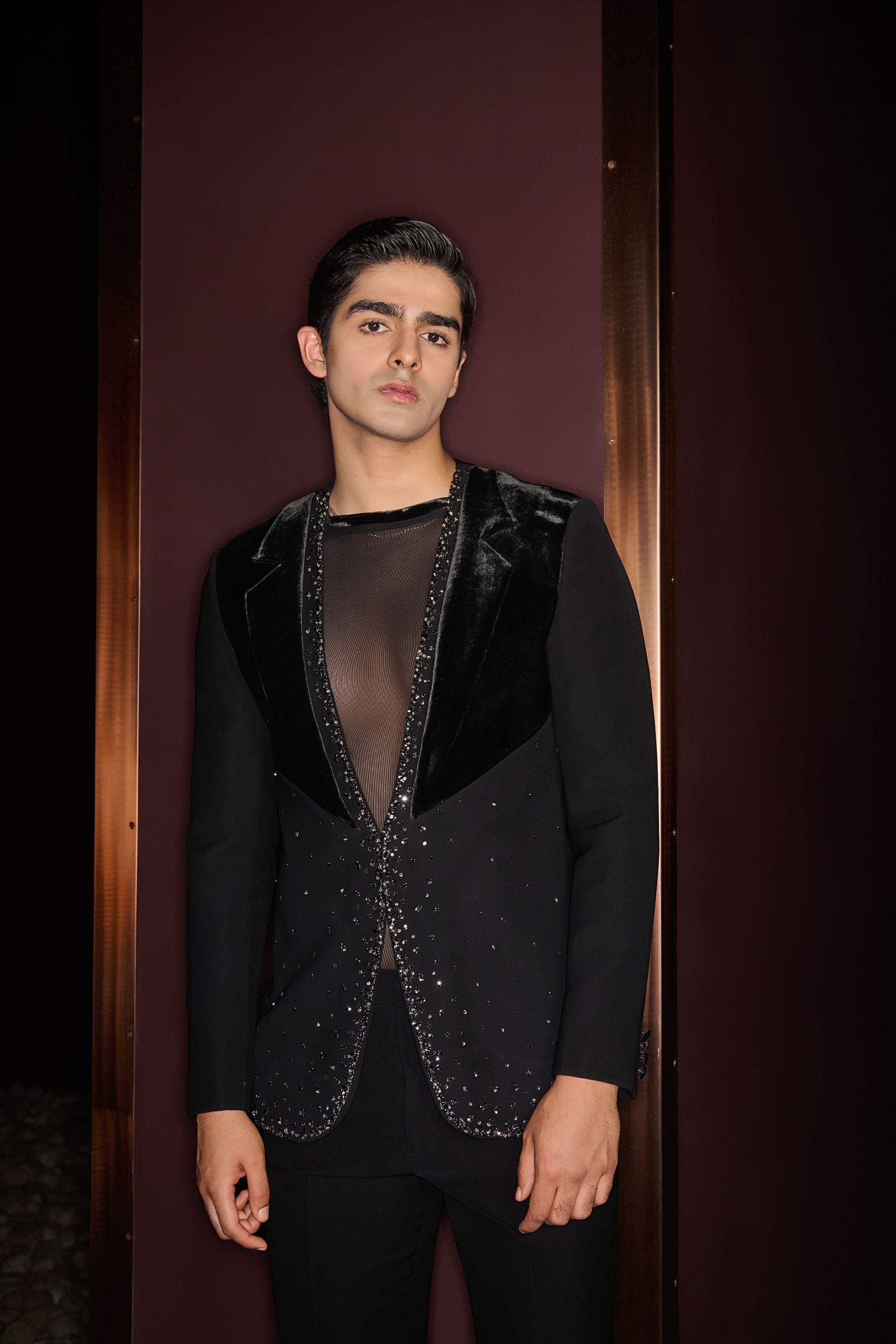 Velmor Tuxedo Set
