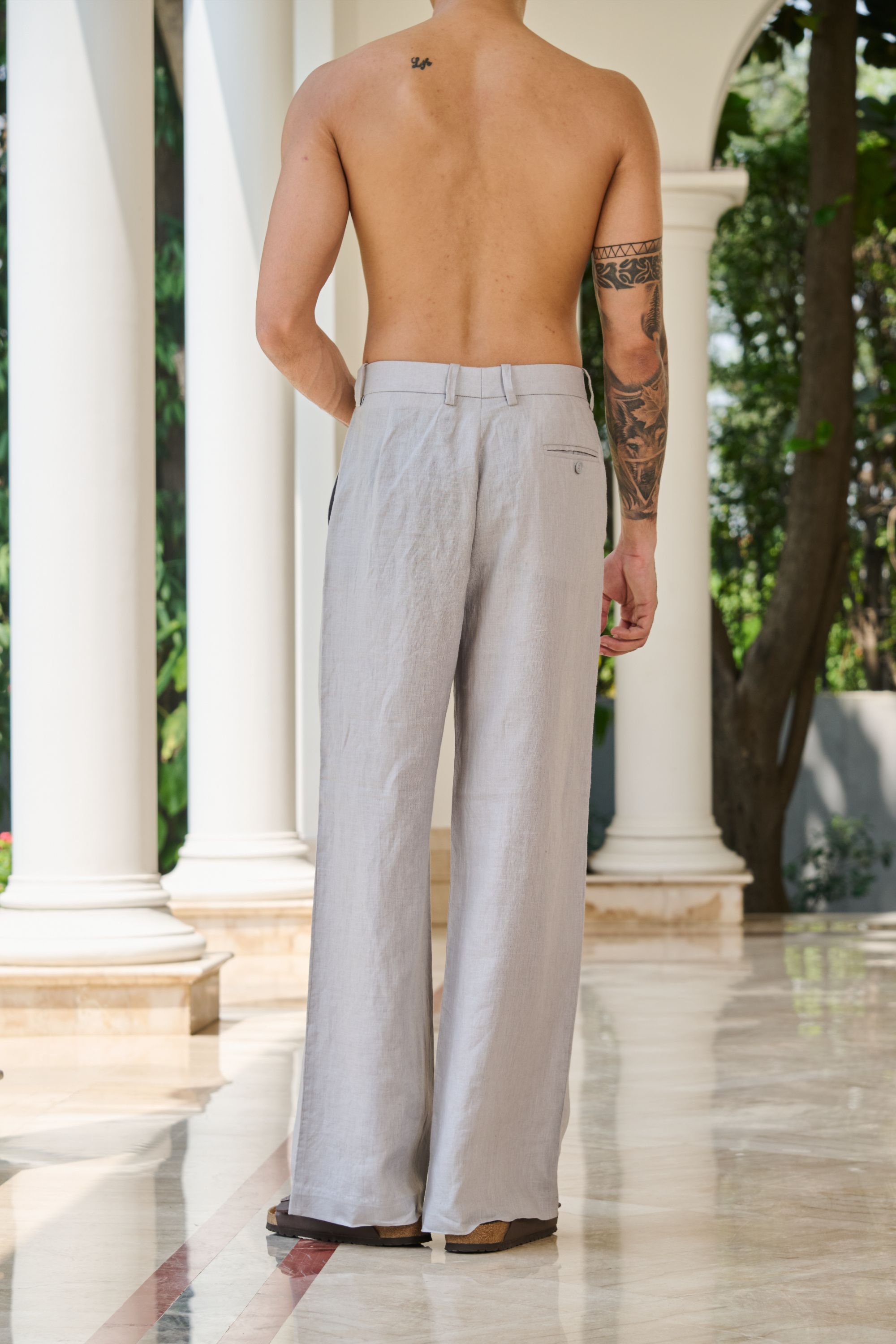 greige butterfly pant